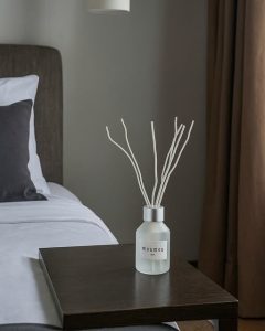 Khuếch tán MOU MOU – SILK